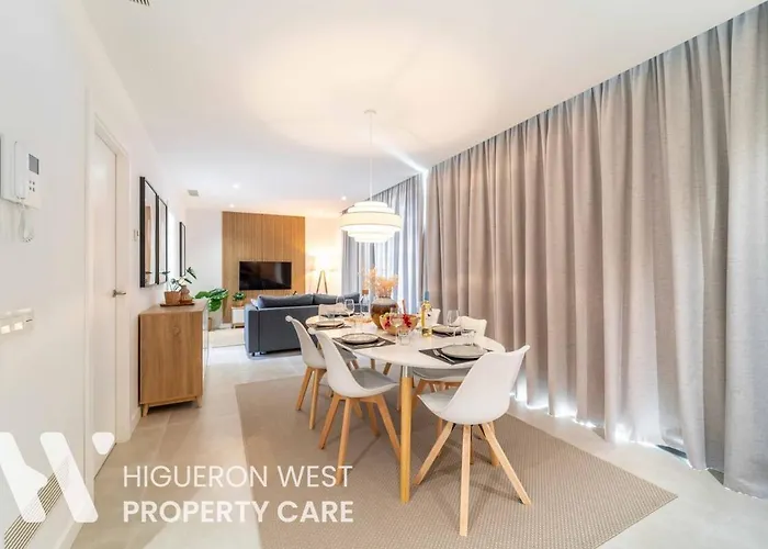 Higueron West Collection- The Sunset Lounge By Hwpc * Fuengirola