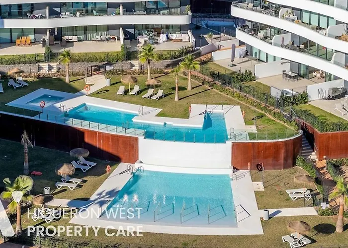 Higueron West Collection- The Sunset Lounge By Hwpc Apartment