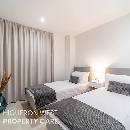 Higueron West Collection- The Sunset Lounge By Hwpc Apartment *